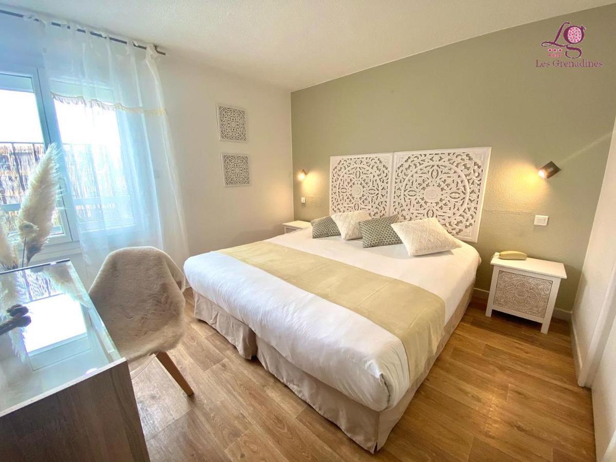 Hotel Les Grenadines Agde Exterior photo