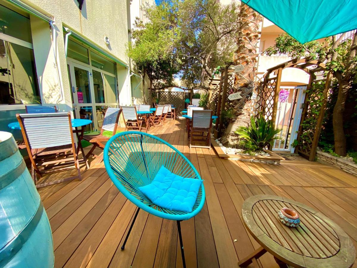 Hotel Les Grenadines Agde Exterior photo